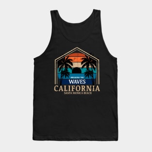 Monster Waves California Surfing vintage retro sunset palm trees Tank Top